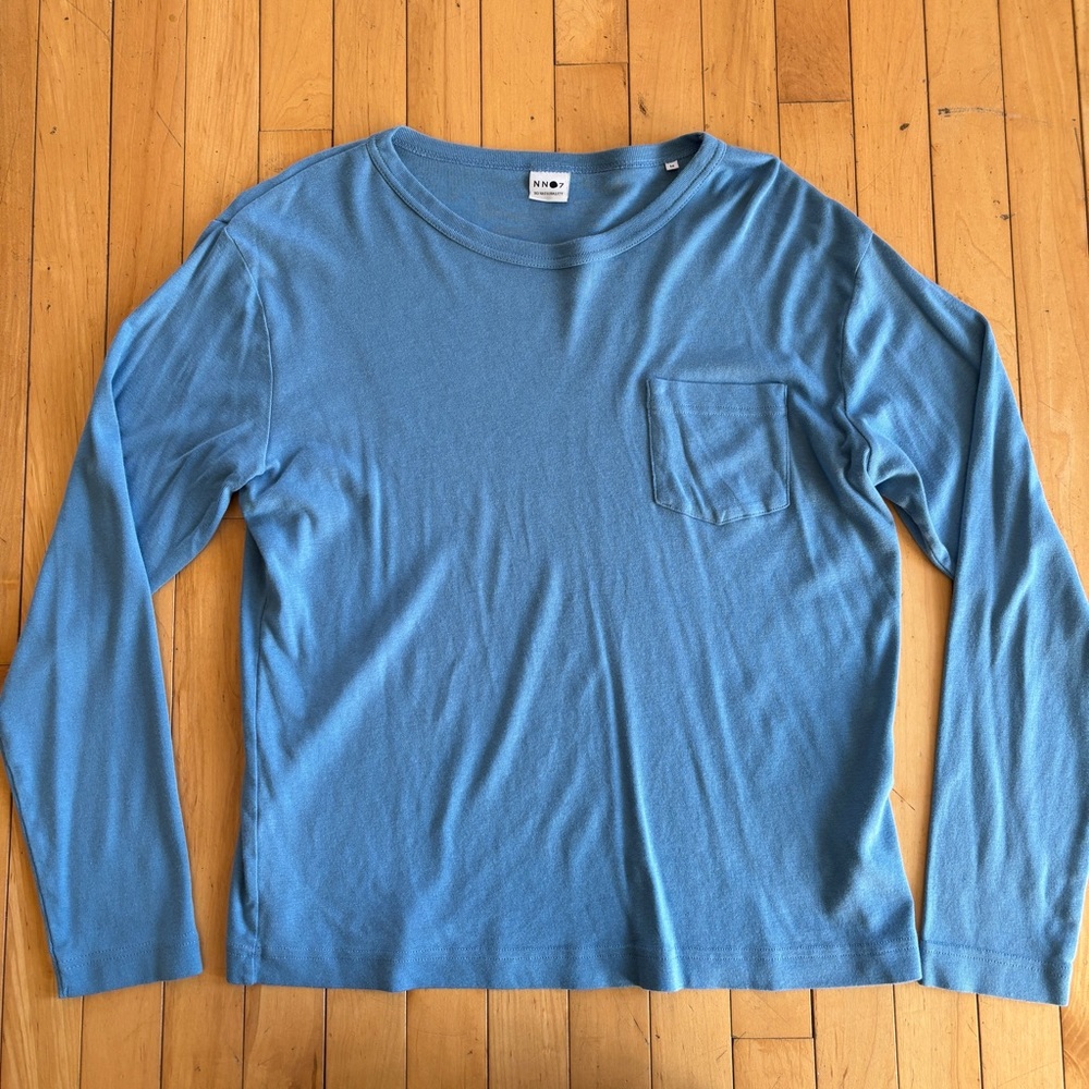 NN07 Blue Arnold LS tee size M